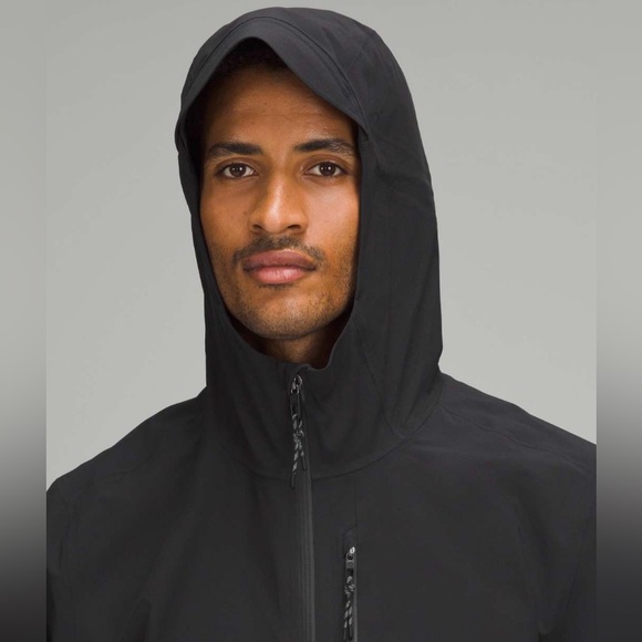 NWOT Lululemon City-to-Hike Waterproof Jacket Black - Picture 8 of 13